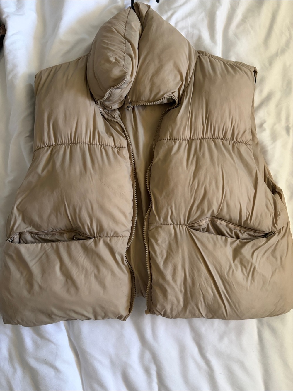 Womens Puffer Vest Jacket - Beige